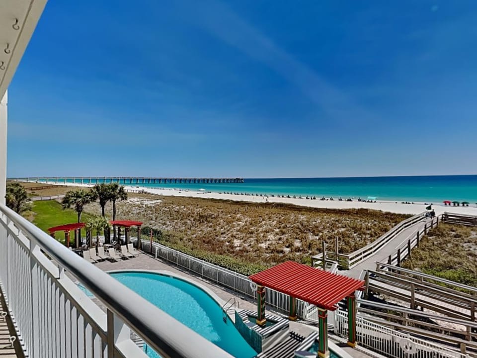 Garden, Balcony/Terrace, Beach, Sea view, Swimming pool