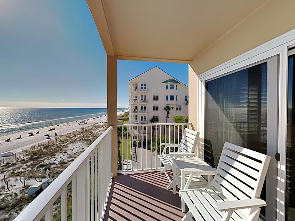 Balcony/Terrace, Seating area, Beach, Sea view