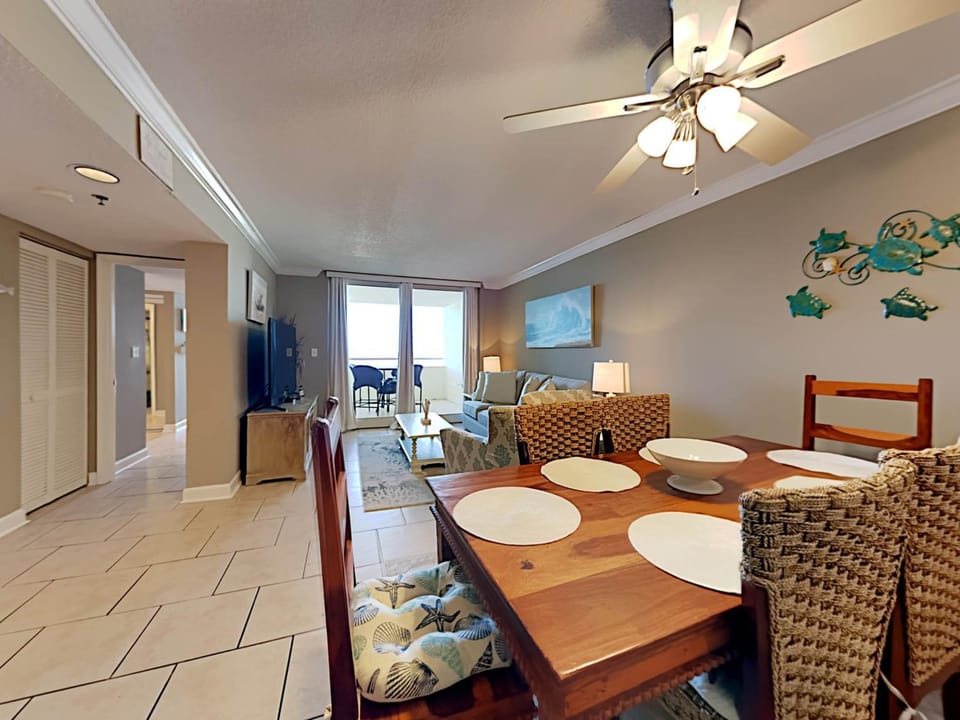 Balcony/Terrace, Living room, Seating area, Dining area, Sea view, furniture