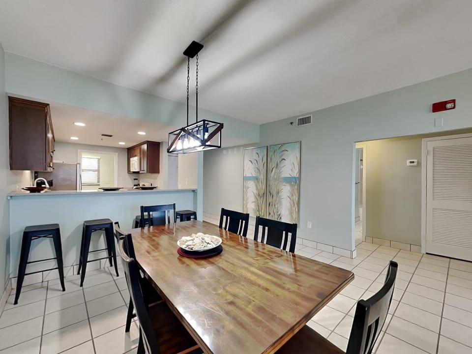 Navarre Towers #203 Apartment in Pensacola Beach