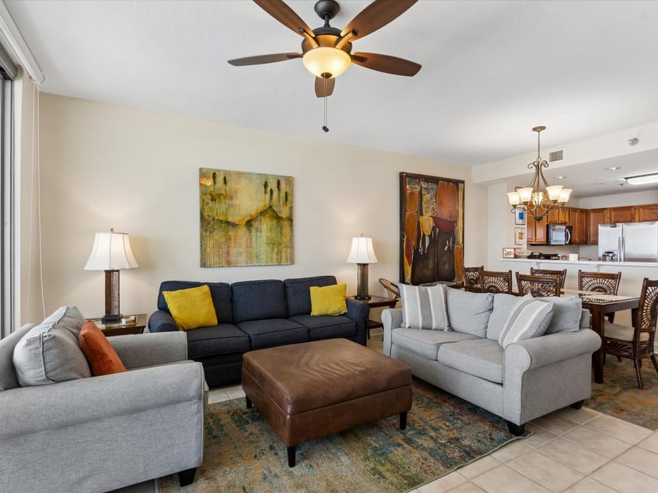 Kitchen or kitchenette, Living room, Dining area, furniture