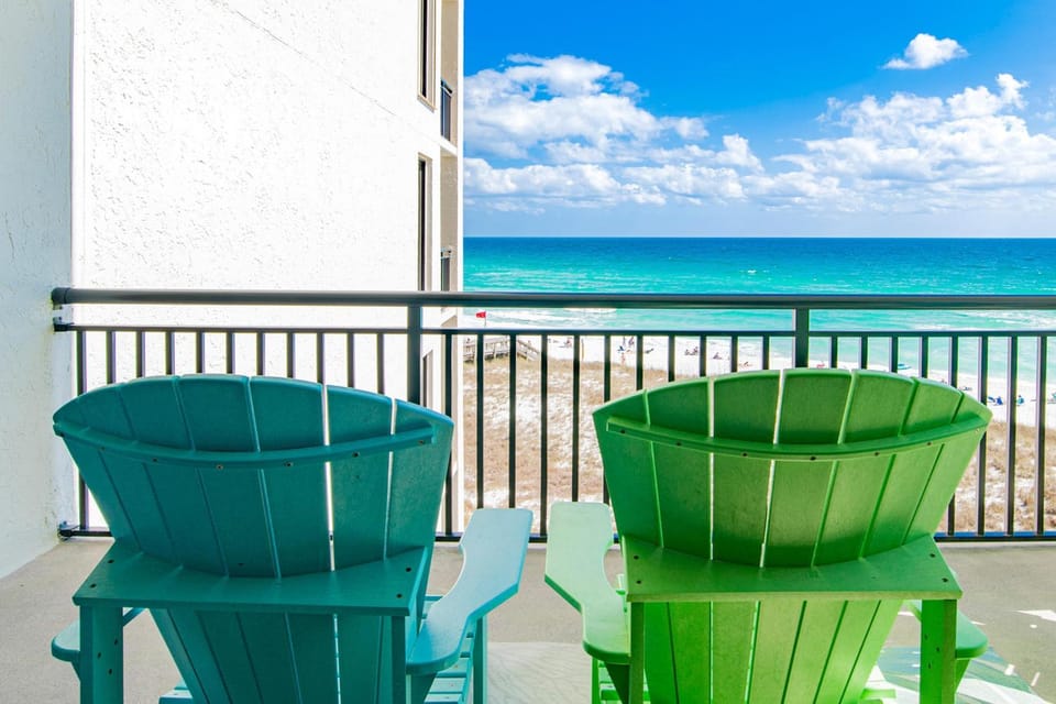 Balcony/Terrace, Seating area, Beach, Sea view