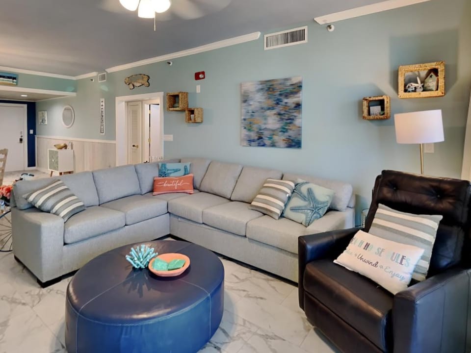 Living room, Seating area, furniture, air conditioner