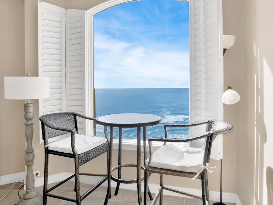 Balcony/Terrace, Seating area, Sea view