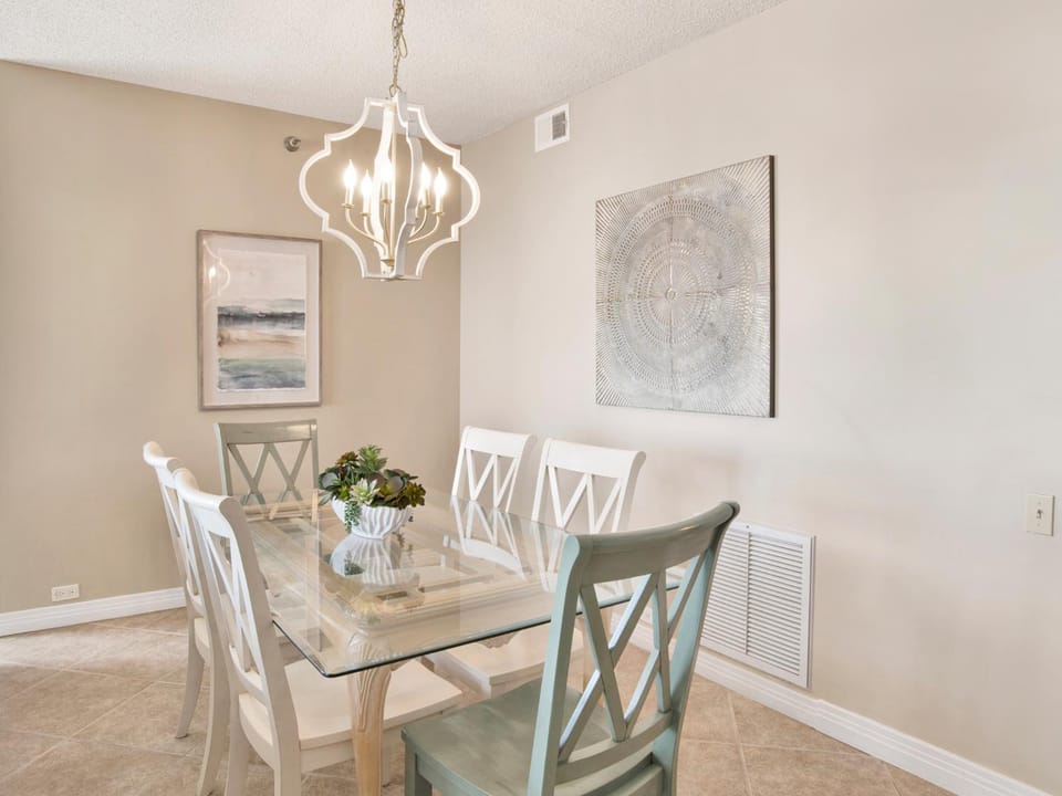 Dining area, furniture