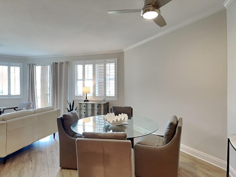 Living room, Seating area, furniture