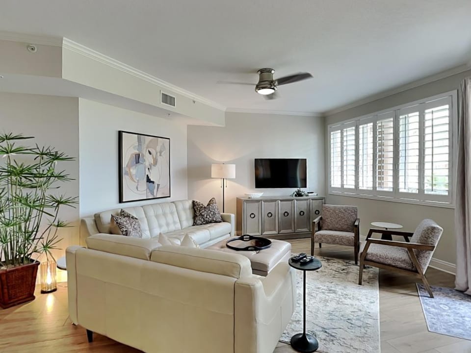 TV and multimedia, Living room, Seating area, furniture