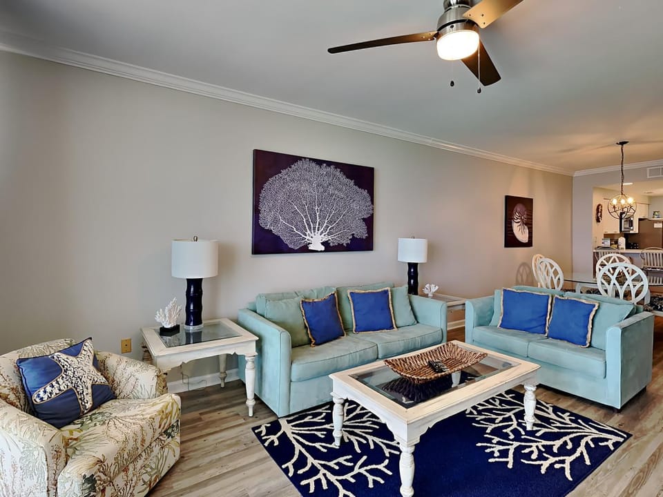 Living room, Seating area, furniture