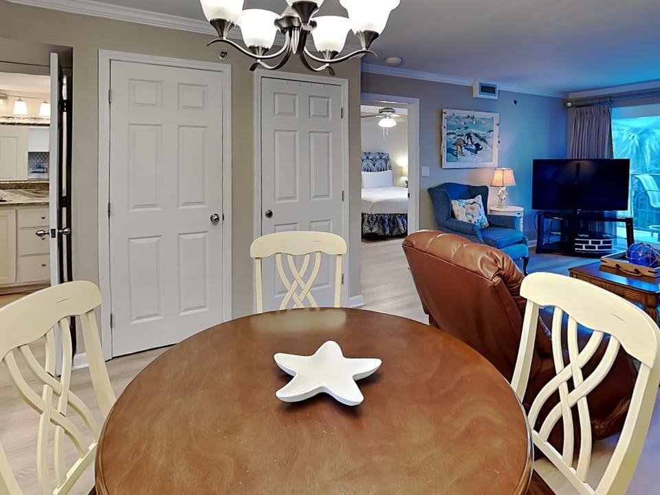 TV and multimedia, Living room, Dining area, Bedroom, furniture