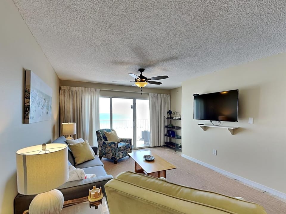 TV and multimedia, Balcony/Terrace, Living room, Seating area, Sea view