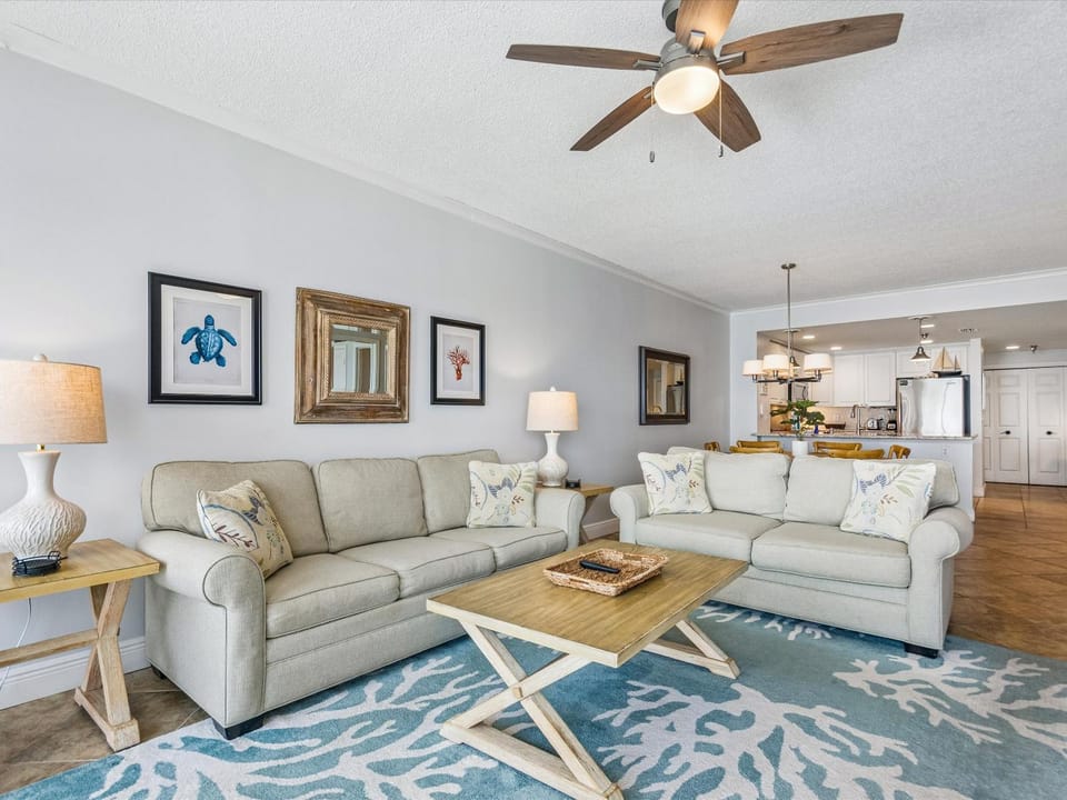 TV and multimedia, Living room, Seating area, furniture