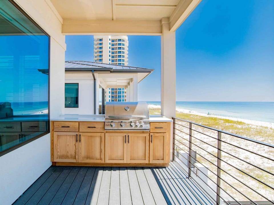 BBQ facilities, Balcony/Terrace, Beach, Sea view