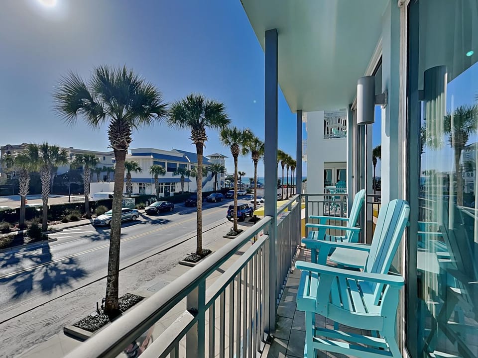 Gulf Place Six Palms #2B - BBs Hideaway Apartment in South Walton County