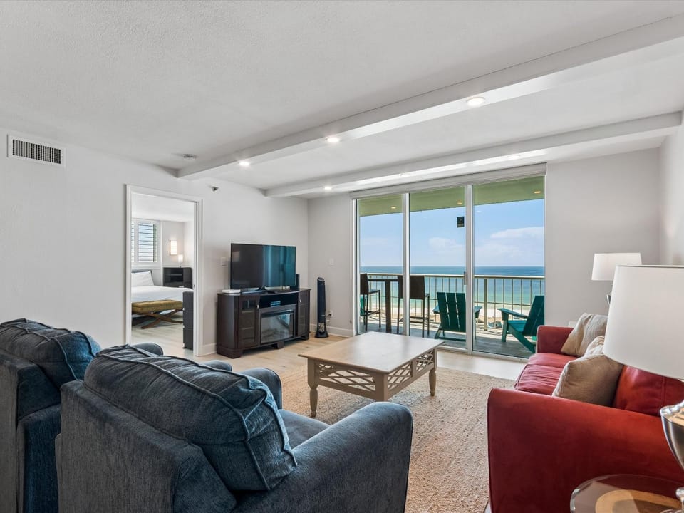 TV and multimedia, Balcony/Terrace, Living room, Seating area, Sea view, fireplace, furniture, air conditioner
