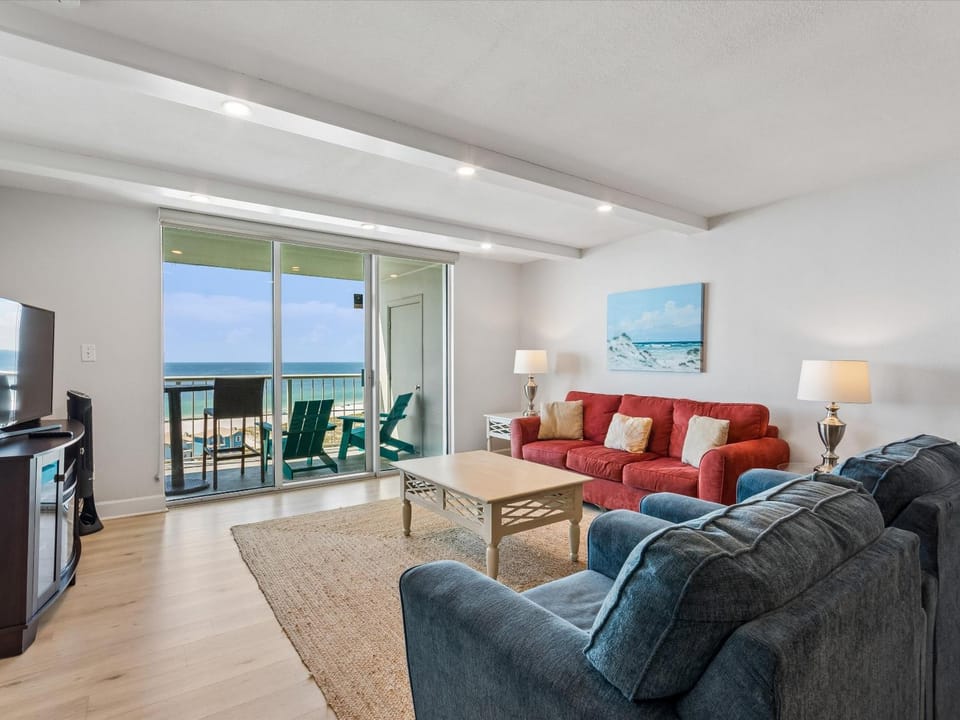TV and multimedia, Balcony/Terrace, Living room, Seating area, Sea view, furniture