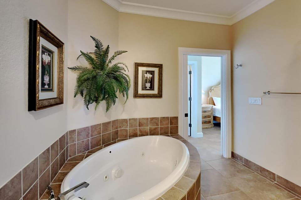 Bathroom, Bath