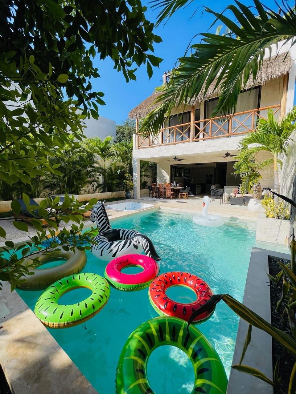 Property building, Patio, Spring, Day, Garden, Hot Tub, Hot Tub, Garden view, Garden view, Pool view, Pool view, Swimming pool, group of guests, group of guests, group of guests, Family, Family, concierge, internet, internet, sunbed, sunbed