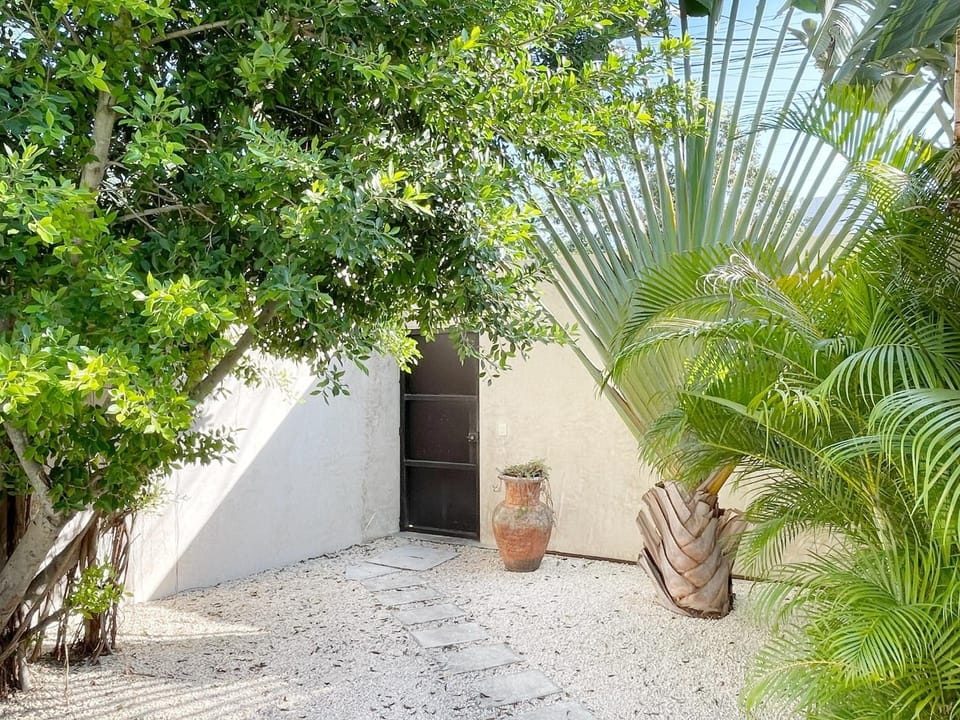 Day, Garden, City view, City view, Garden view, group of guests, group of guests, group of guests, Family, Family, Quiet street view, concierge, internet, internet