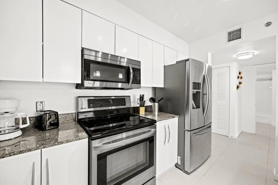 Amazing location W Parking in Miami Apartment in Brickell