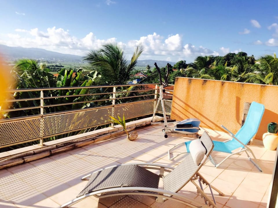Grand Appartement De Standing, Magnifique Vue Mer Apartment in Martinique