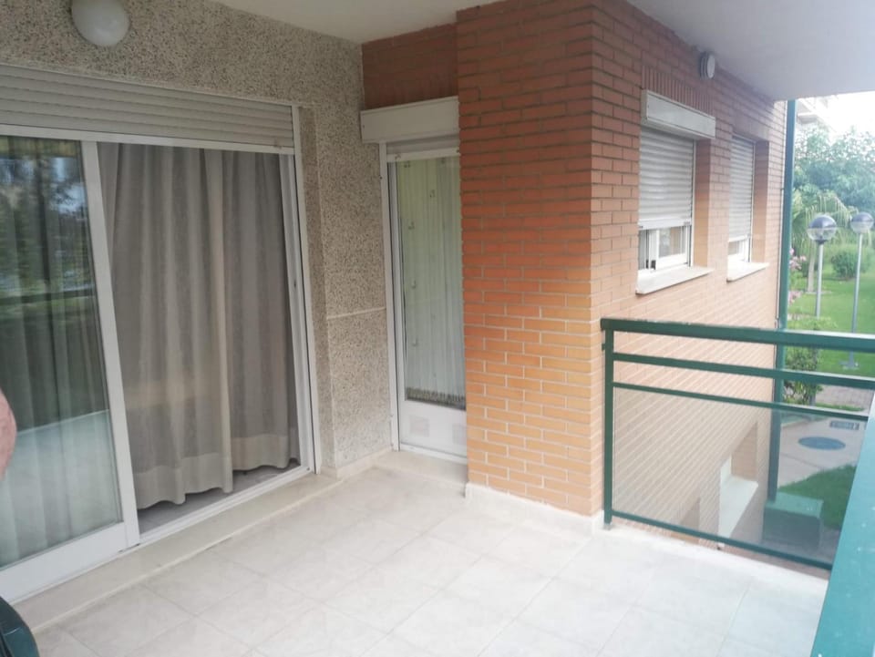 Property building, Balcony/Terrace