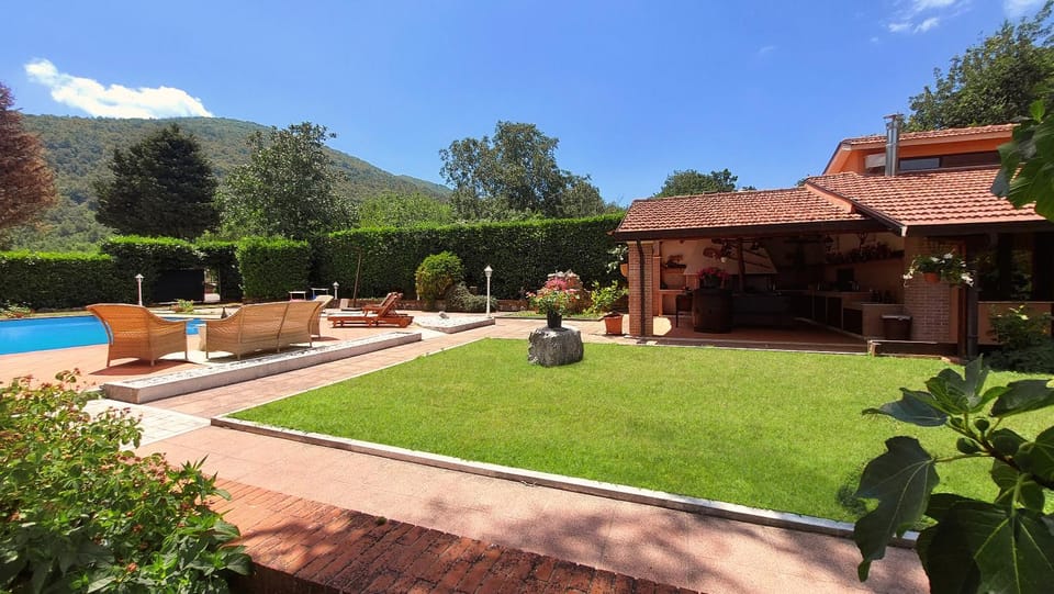Garden, Swimming pool
