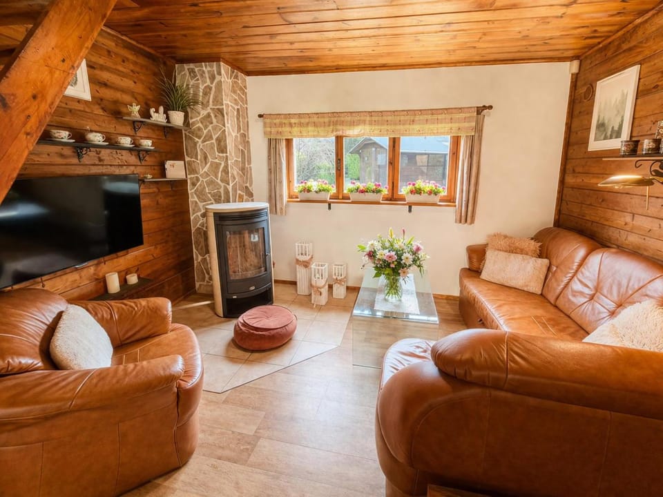 Charming cottage KLARA with Sauna, Nature&Privacy near Prague House in Czechia