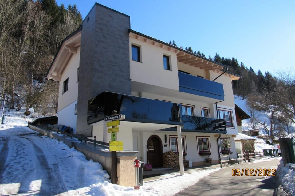 Property building, Natural landscape, Winter, Parking