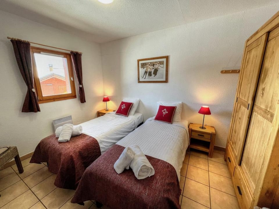 Shower, Bathroom, View (from property/room), Balcony/Terrace, Lounge or bar, Family