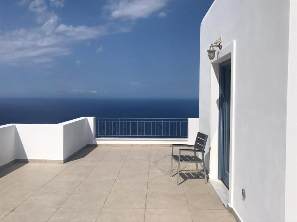 Patio, Day, View (from property/room), Balcony/Terrace, Sea view