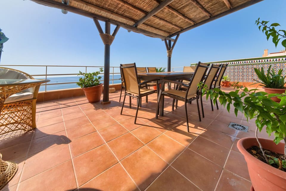 Off site, Balcony/Terrace, Sea view