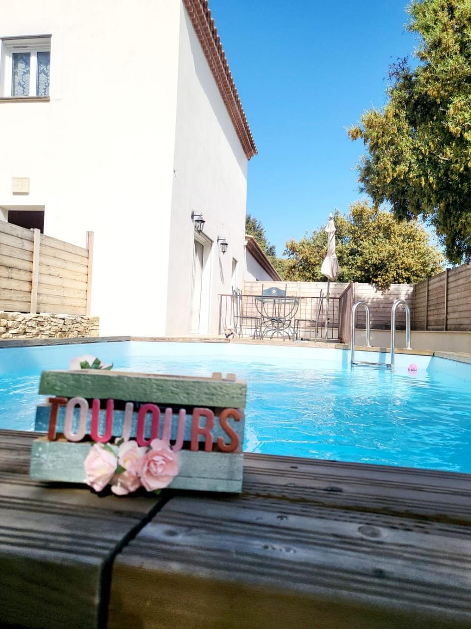 Villa Maélie House in Uzes