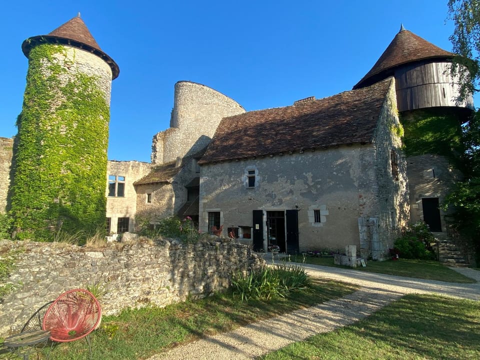 Property building, Garden, Garden