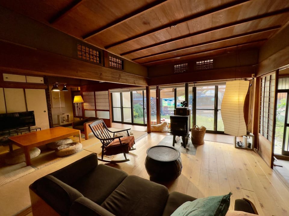 犬と泊まれる平屋Dog friendly house 黄昏 Bed and Breakfast in Osaka Prefecture