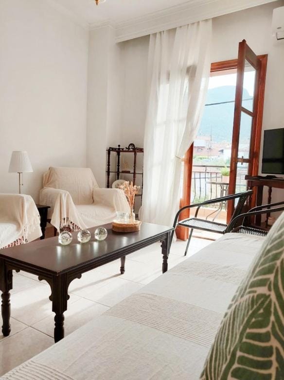 Living room, Seating area, Mountain view