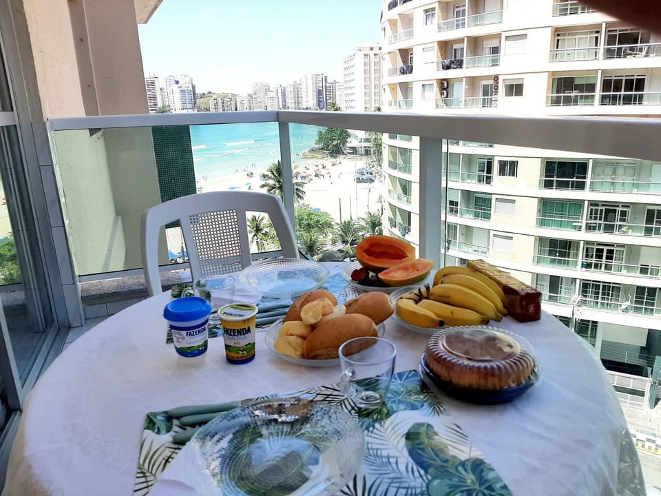 Marvelous apartment with ocean view in Pitangueiras - SAO016 Apartment in State of São Paulo