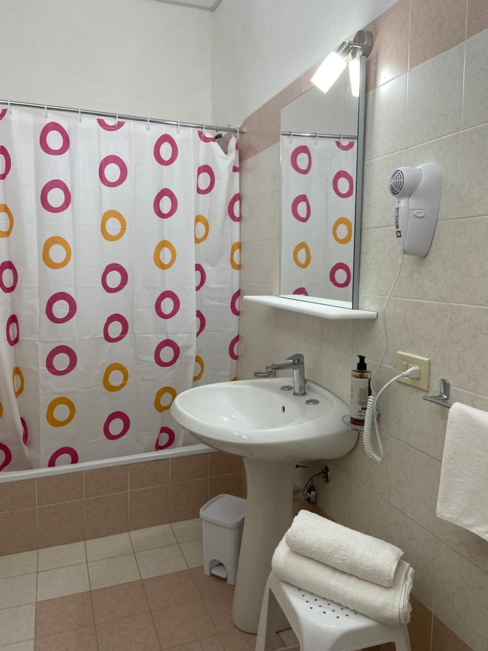 Bathroom, heating, towels