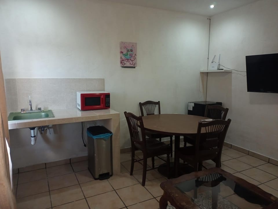 TV and multimedia, Dining area