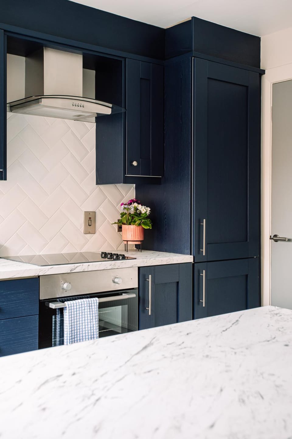 Communal kitchen, pet friendly