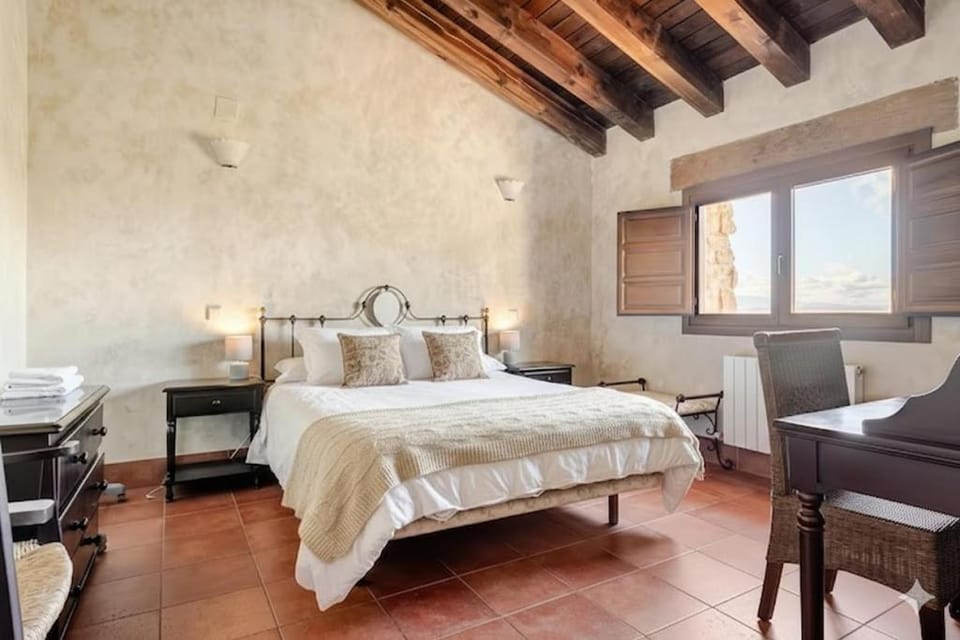 Casa Rural Enorme con BBQ & Horno Leña ideal para Familias Chalet in Castile-La Mancha