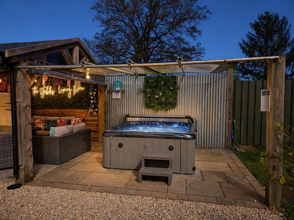 Hot Tub