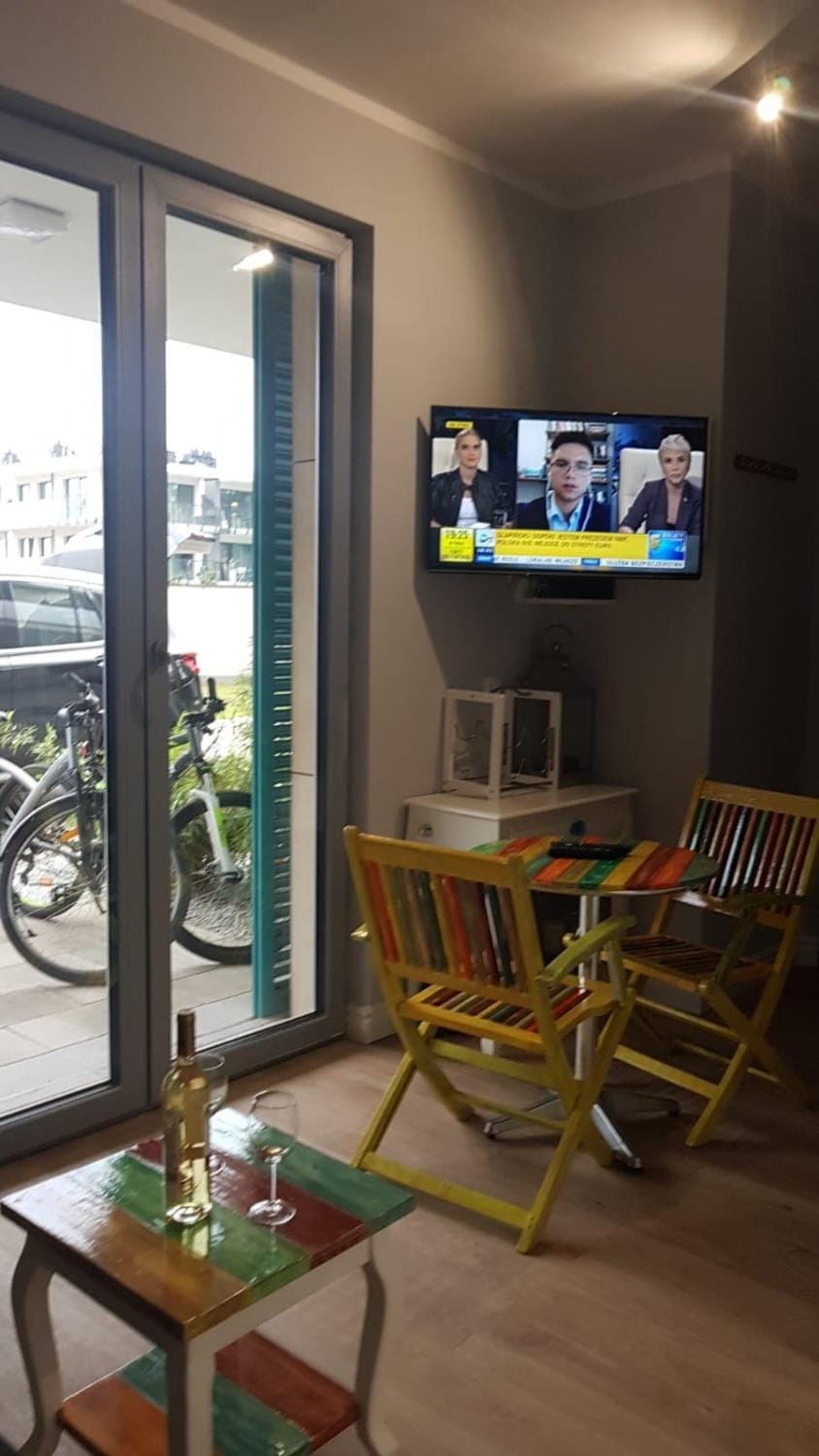 Uroczy Apartament Happy 01 z widokowym tarasen na dachu - tuż przy plaży !!! Apartment in West Pomeranian Voivodeship, Poland