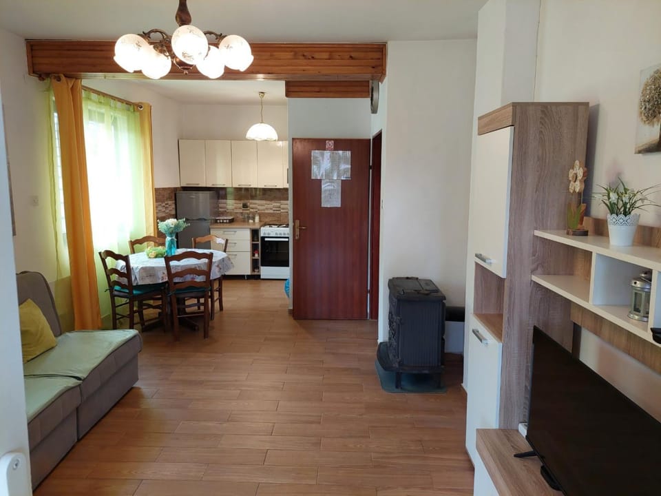 Apartman Rozmari Apartment in Primorje-Gorski Kotar County