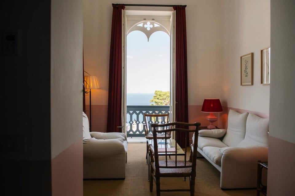 Seating area, Sea view