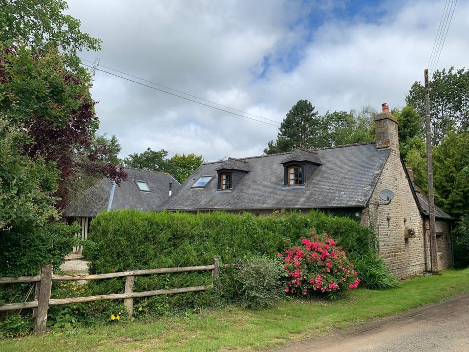 MAISON LA BURELIERE - holiday home for families, groups, couples House in Pays de la Loire