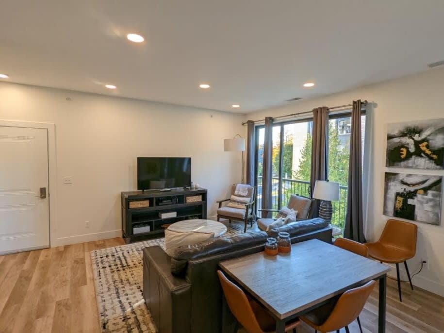 Capri Condo in Downtown Traverse City House in Traverse City