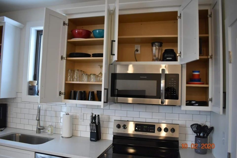 Downtown Traverse City Capri Condo 316 House in Traverse City