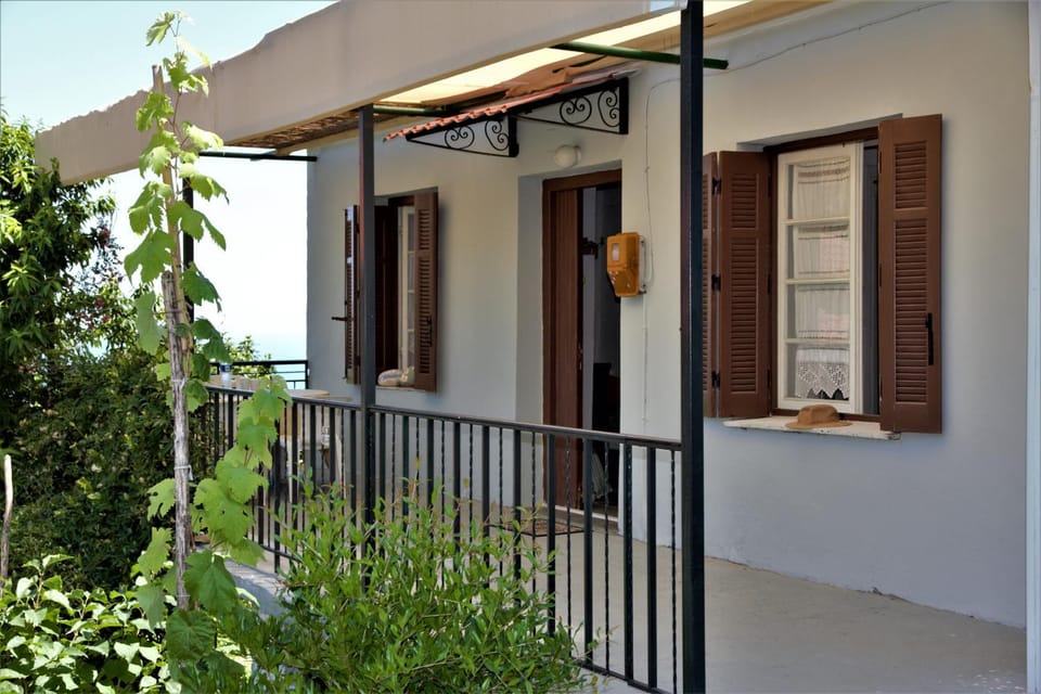 Beautiful Pelion Guesthouse with Spectacular Views House in Magnesia Prefecture, Greece