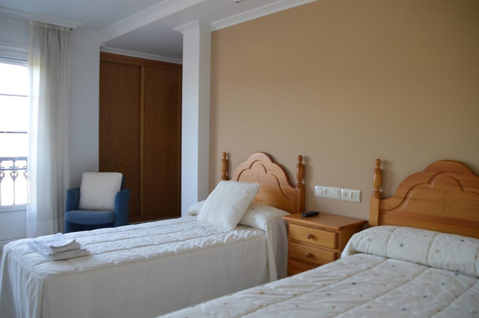 Bed, View (from property/room), Photo of the whole room, Bedroom, Mountain view