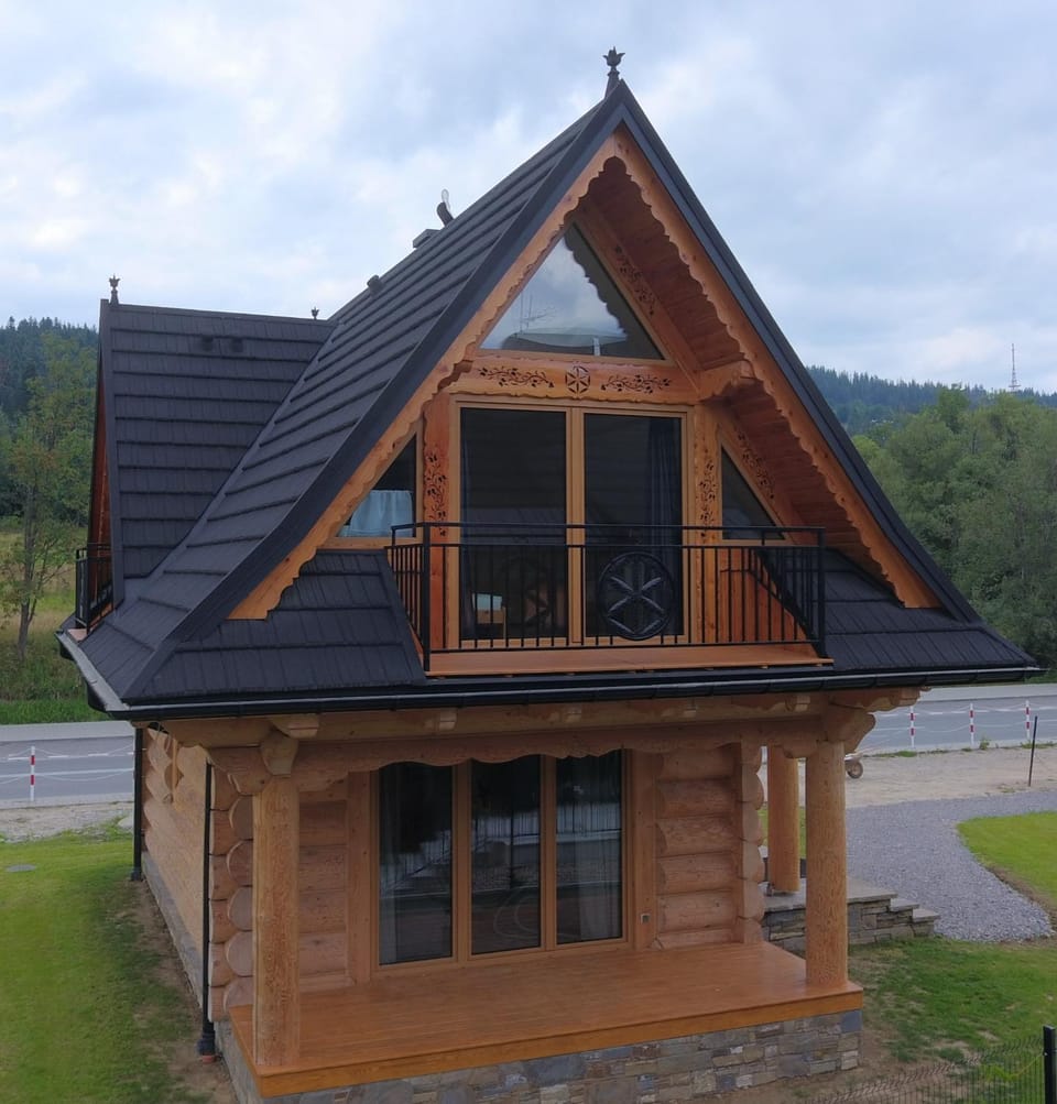 Property building, Day, Natural landscape
